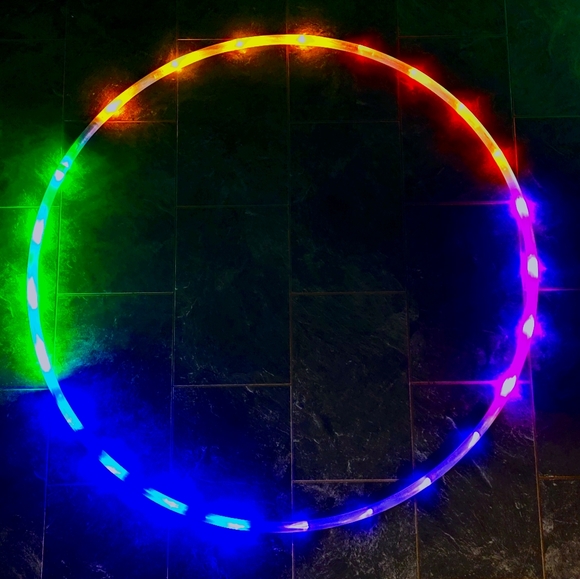 LED Light Up Hula Hoop - Picture 1 of 2